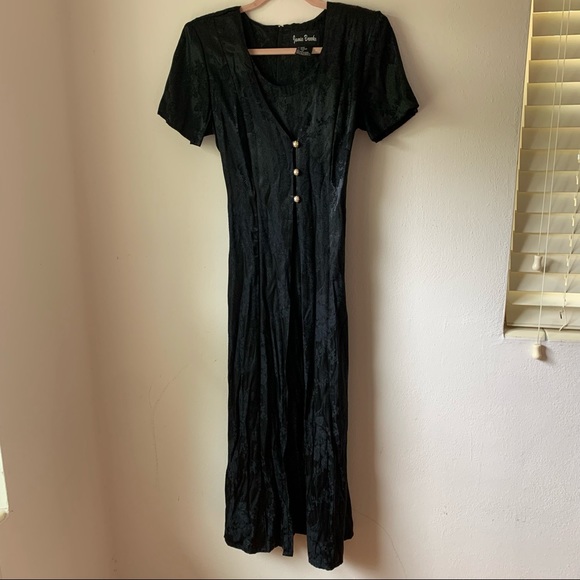 Vintage black silky satin maxi dress 90’s floral button - Picture 4 of 9